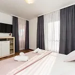 Prázdninový dům Stunning In *