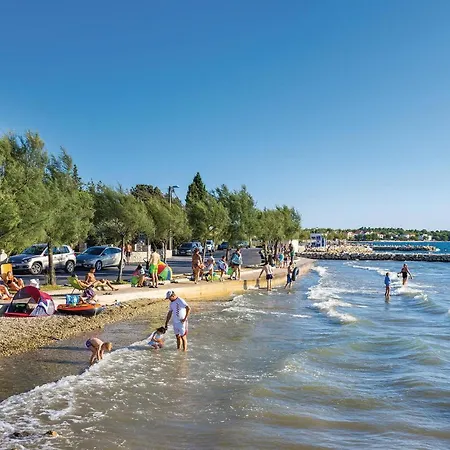 Stunning In 펜션 자톤