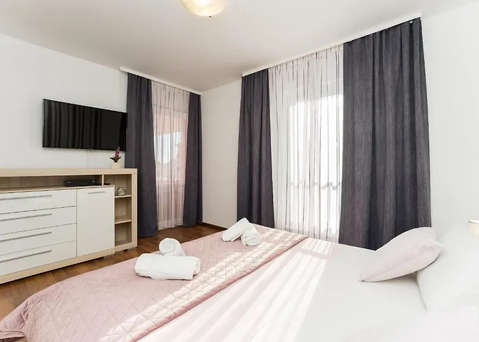 Holiday home Stunning Home In Zaton *